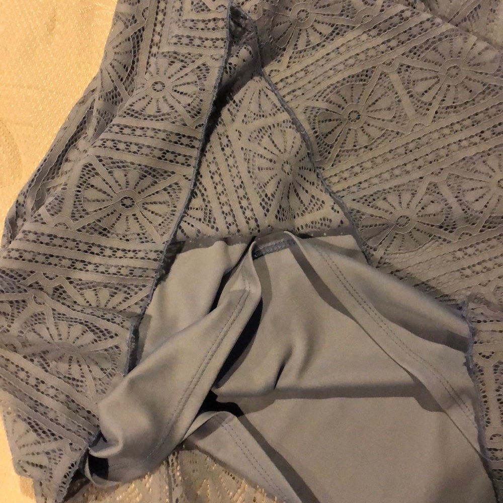 Dress - Picture 3 of 3